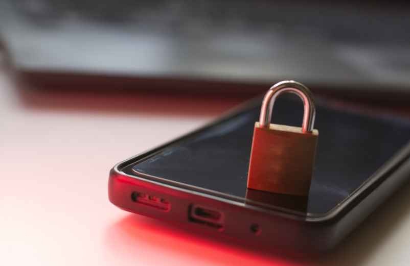 Que faire si votre téléphone est sur écoute ?-ENTREPRISE DANS LA CITE